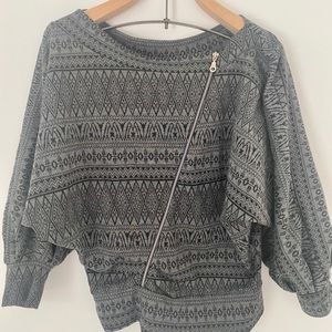 Unique Tribal Printed Grey Wing Sleeve Sweater